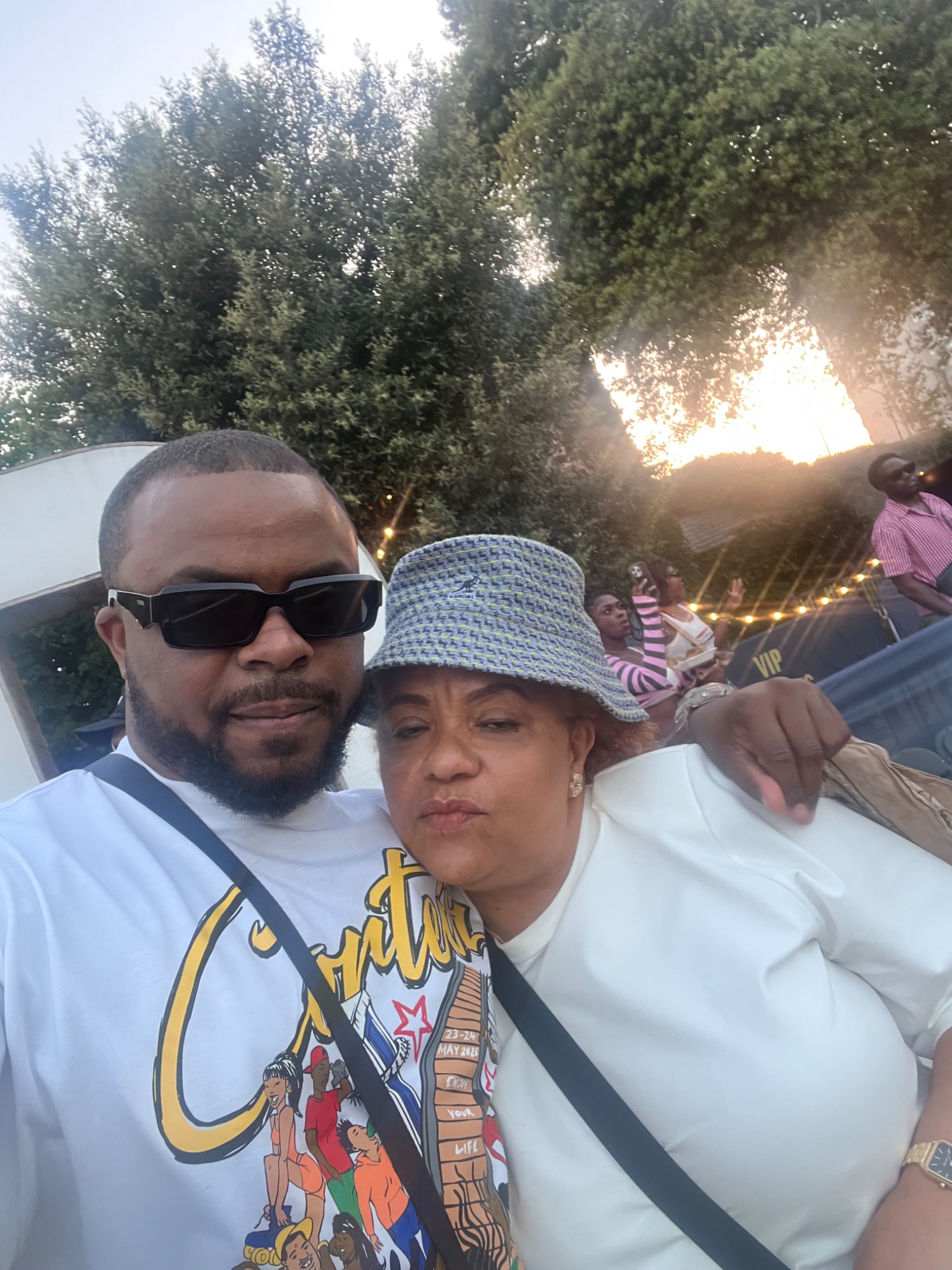 Every year mum and I take a pic. Sadly this is all we got 🤣💔 forgive me mum for posting g